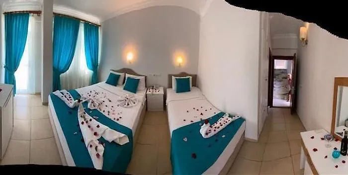 Yunus Hotel 3*