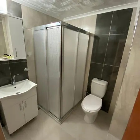 Ξενοδοχείο Yunus 3*