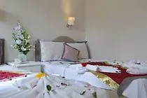 Yunus Hotel 3*
