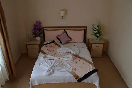 Yunus Otel Ölüdeniz